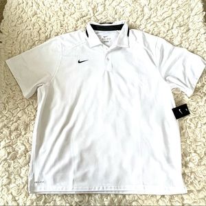 NEW Men’s Nike Short Sleeved Shirt- Size XXL